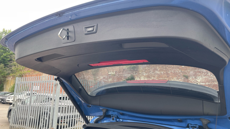 BMW 2 Series 225xe M Sport Premium 5dr Auto Hatchback